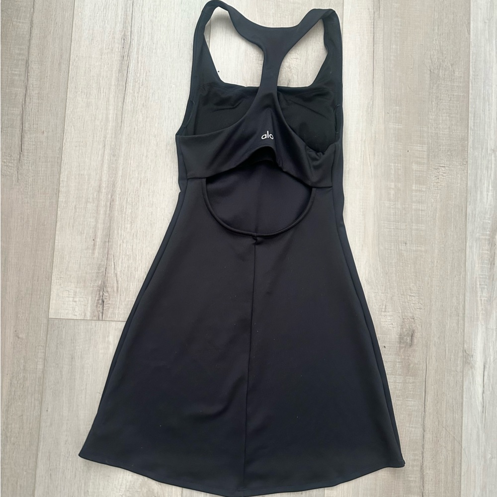 Alo dress - Picture 2 of 4